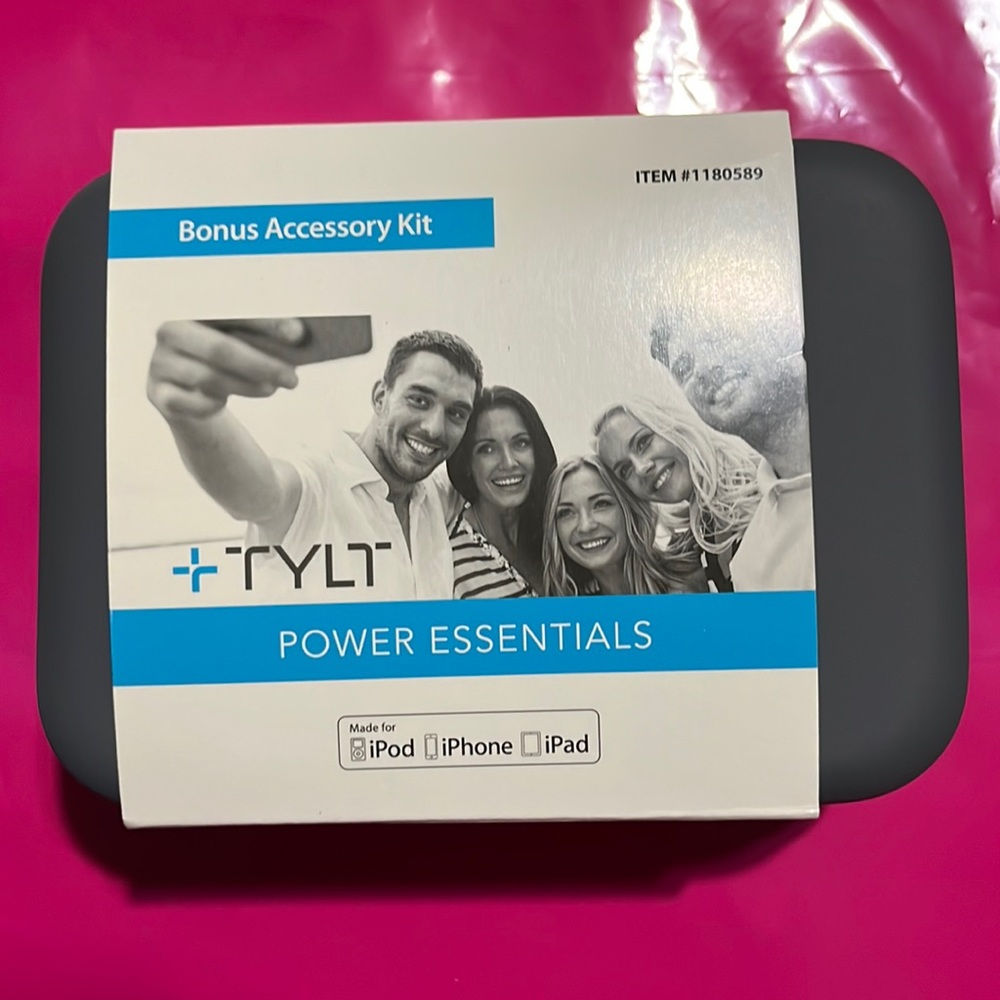 TYLT POWER ESSENTIALS Bonus Accessory Kit NEW BNIP